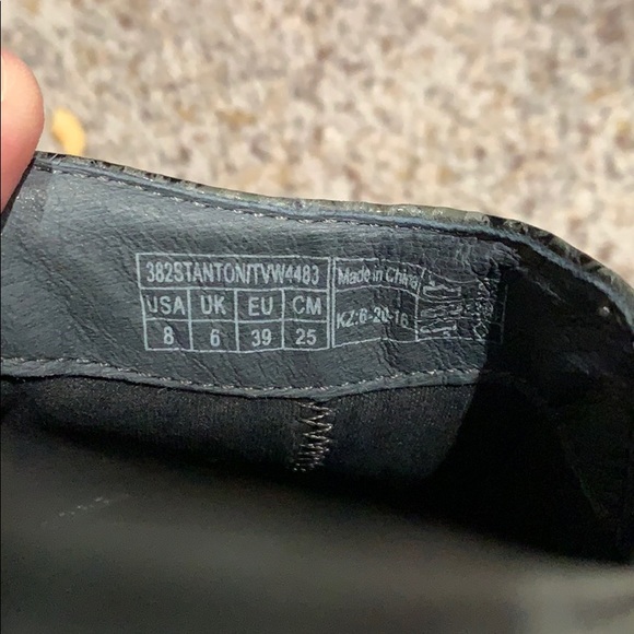 Vionic booties - Picture 6 of 6